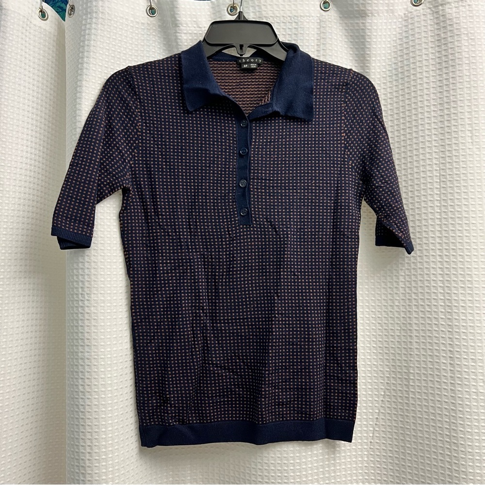 Theory Shortsleeved Sweater